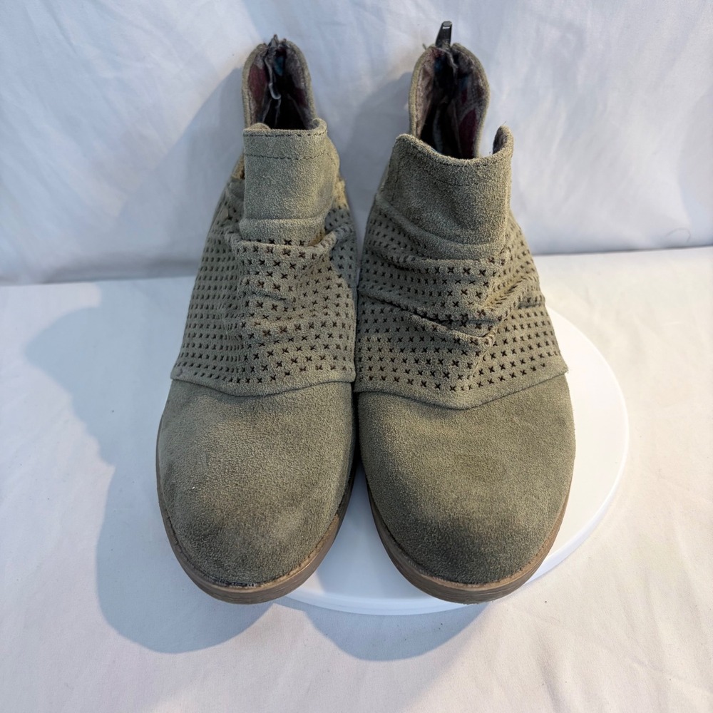 Earth Origins Oakland Ankle‎ Boots Olive Leather Perforated Comfort Women 7.5W